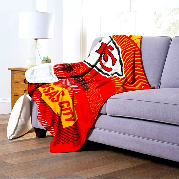 Kansas City Chiefs NFL Team Logo Soft Throw 50x60 main image 0